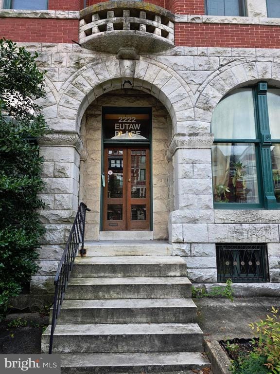 property at 2222 Eutaw Pl