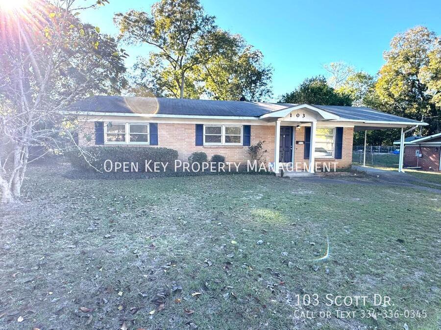103 Scott Dr in Enterprise, AL - Building Photo