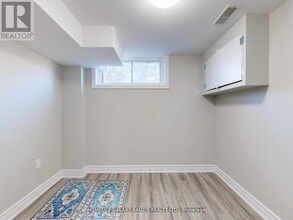 58 Milford Haven Dr in Toronto, ON - Building Photo - Building Photo