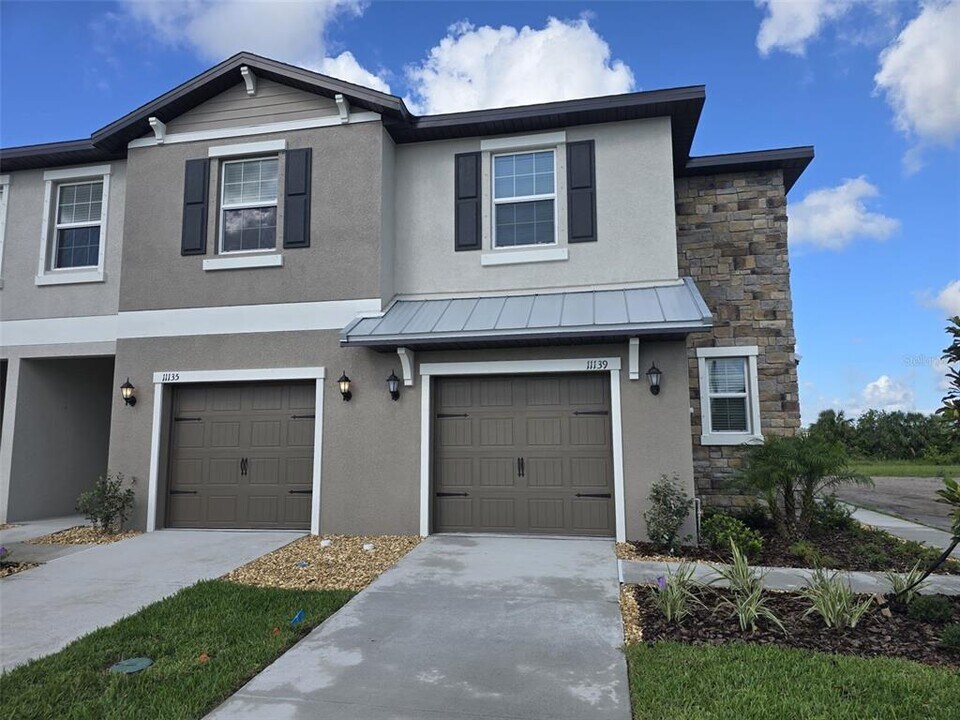 11139 65th Ter E in Palmetto, FL - Building Photo