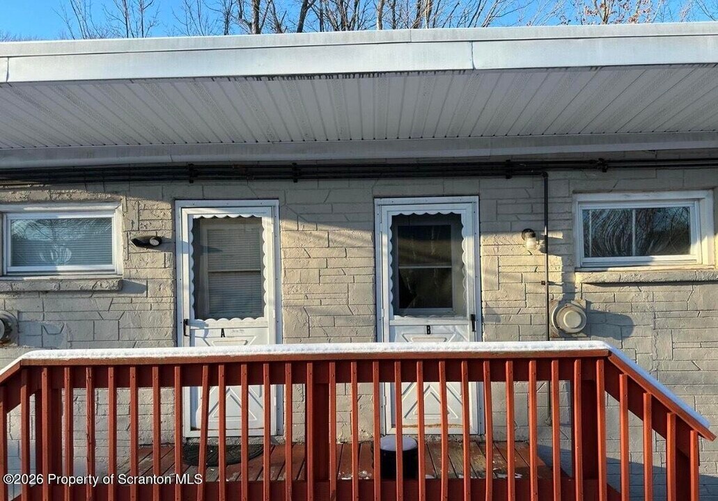 1395-1395 Old Trail Rd in Clarks Summit, PA - Building Photo