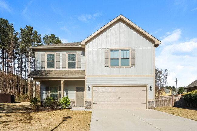 property at 425 Flowery Branch Ct