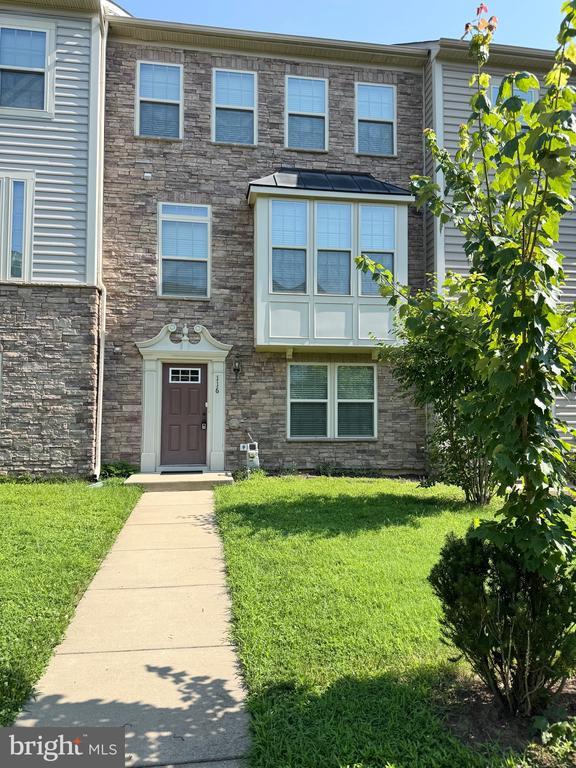 property at 116 Sweetgum Ct