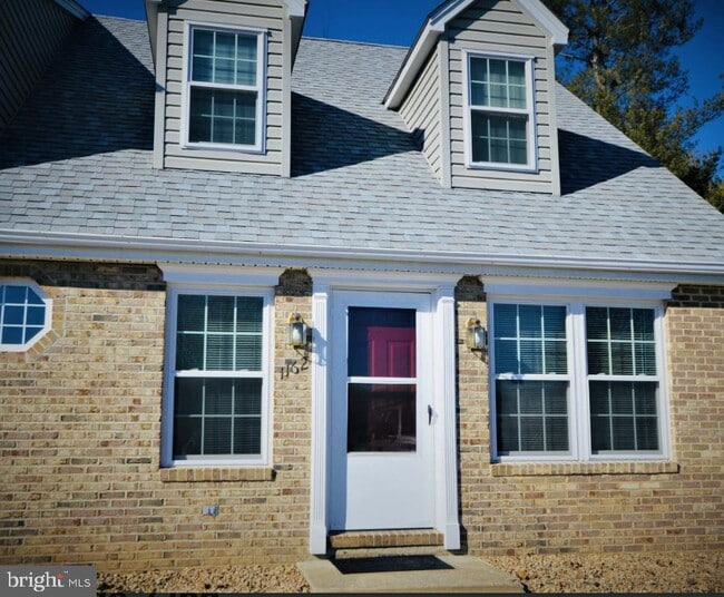 property at 1162 Hisey Ave
