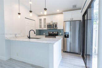22354 Pineapple Walk Dr in Boca Raton, FL - Building Photo - Building Photo