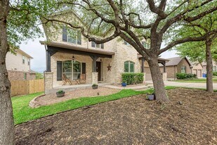 146 Rock Cliff Ct in Austin, TX - Building Photo