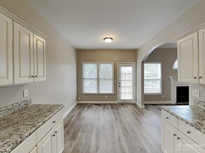 4932 Tulip Grove Ln in Nashville, TN - Building Photo - Building Photo