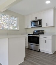 2263 S Lake St in Salt Lake City, UT - Building Photo - Interior Photo