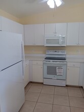 19 SE 23rd Pl in Cape Coral, FL - Building Photo - Building Photo