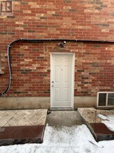 243 Pringle Ave in Milton, ON - Building Photo - Building Photo