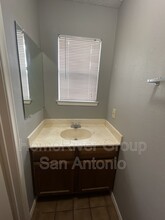 4910 Ali Ave in San Antonio, TX - Building Photo - Building Photo