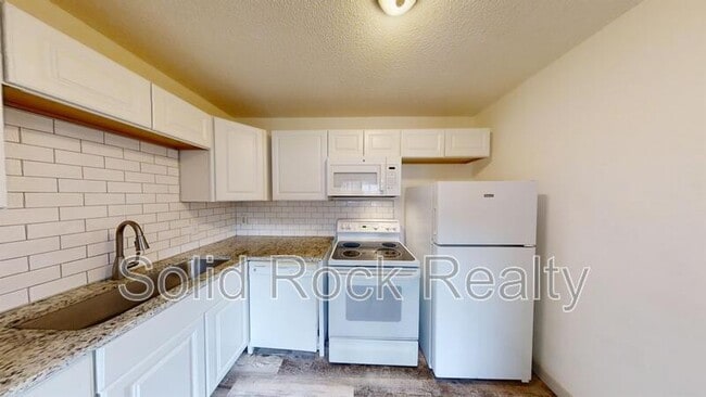 1411 S Corona Ave in Colorado Springs, CO - Building Photo - Building Photo