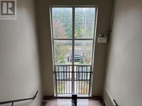 1315 Bayview Ave in Toronto, ON - Building Photo - Building Photo