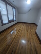 89 Hubinger St, Unit 3 in New Haven, CT - Foto de edificio - Building Photo