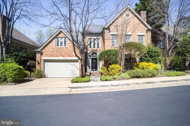 property at 5119 Warren Pl NW