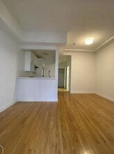 102 Fulton St in New York, NY - Building Photo - Building Photo