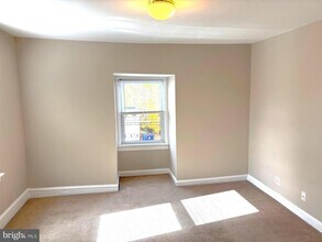 1643 Rockwell Rd in Abington, PA - Building Photo - Building Photo