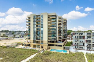 Sea Castle in North Myrtle Beach, SC - Foto de edificio - Building Photo