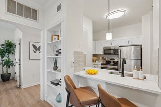 Stonewood in Houston, TX - Foto de edificio - Building Photo