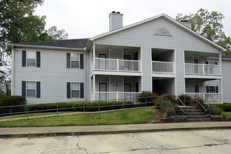 The Landings Apartments in Vicksburg, MS - Building Photo - Building Photo