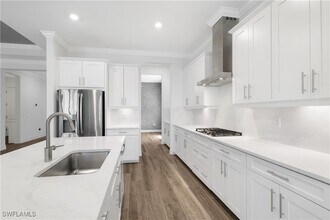 13528 Blue Bay Cir in Ft. Myers, FL - Building Photo - Building Photo