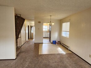 6476 Cherokee Ln in Casper, WY - Building Photo - Building Photo