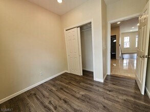 7 Davidson St in Clifton, NJ - Building Photo - Building Photo