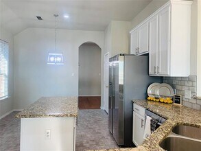 2021 Whitney Bay Dr in Rockwall, TX - Building Photo - Building Photo