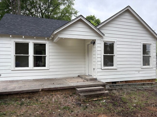 property at 703 Texas St