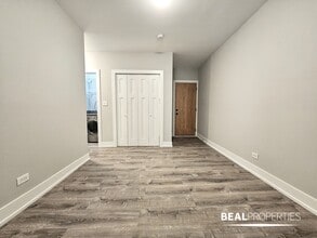 705 W Brompton Ave, Unit 1 in Chicago, IL - Building Photo - Building Photo