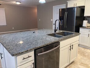 814 Avenue G Pl in Kearney, NE - Building Photo - Building Photo
