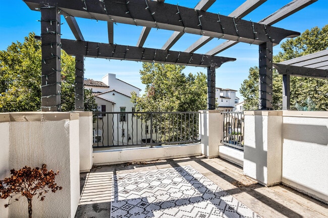 property at 4203 Clarinbridge Cir