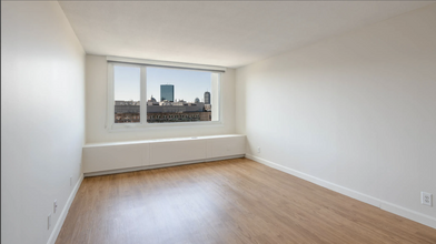 4 Longfellow Pl in Boston, MA - Building Photo - Building Photo