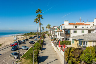 4210 The Strand in Manhattan Beach, CA - Foto de edificio - Building Photo