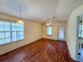 8062 Heirloom Dr in Pensacola, FL - Building Photo - Building Photo