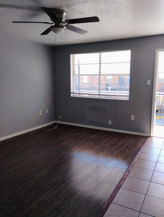 1120 Sherron Ave in Baker, LA - Building Photo