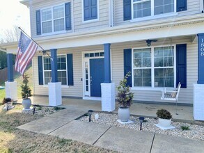 1808 Luke Ct in Columbia, TN - Building Photo - Building Photo