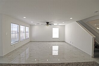 9611 Rads Point in Sugar Land, TX - Building Photo - Building Photo