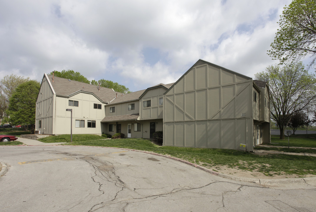 Arboretum Townhomes in Omaha, NE - Foto de edificio