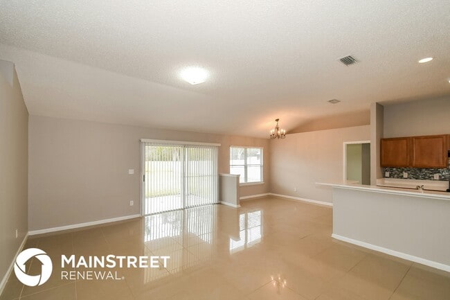 11924 Rolling River Blvd in Jacksonville, FL - Building Photo - Building Photo