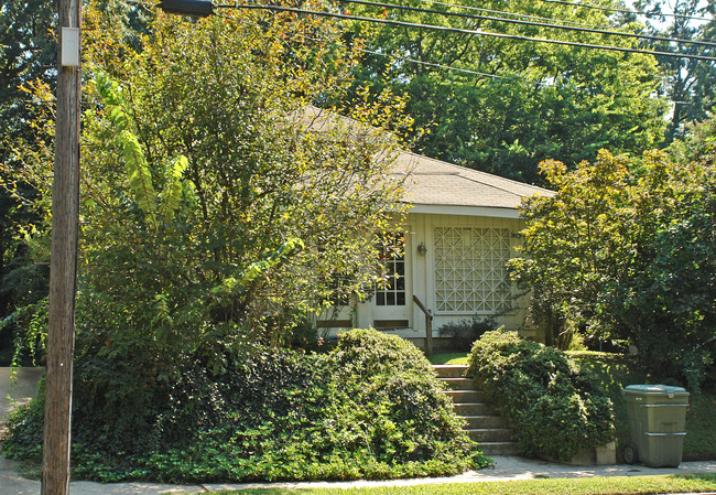 132 N Tucker St in Memphis, TN - Building Photo - Building Photo
