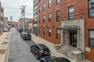 1211 in Baltimore, MD - Building Photo
