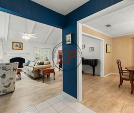 712 Willow Creek Dr in Woodway, TX - Building Photo - Building Photo