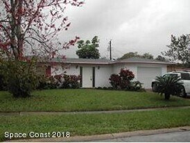 825 2nd St in Merritt Island, FL - Building Photo