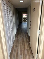 408 NW 68th Ave, Unit 510 in Plantation, FL - Building Photo