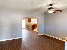 56192 Laramie St in Irving, TX - Building Photo