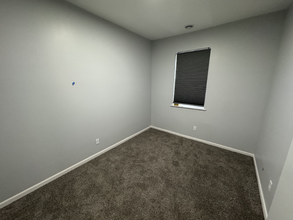 1009 S 11th St in Milwaukee, WI - Building Photo - Building Photo