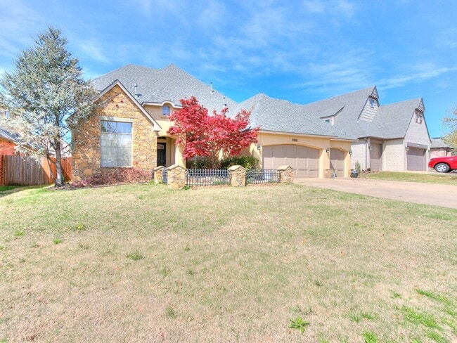 11948 S 92nd E Ave in Bixby, OK - Foto de edificio - Building Photo