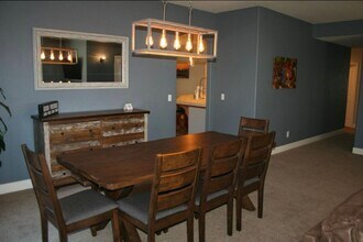 6185 Via Huerto Ct in Atascadero, CA - Building Photo - Building Photo