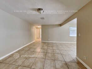 7616 NW 40th St in Coral Springs, FL - Building Photo - Building Photo